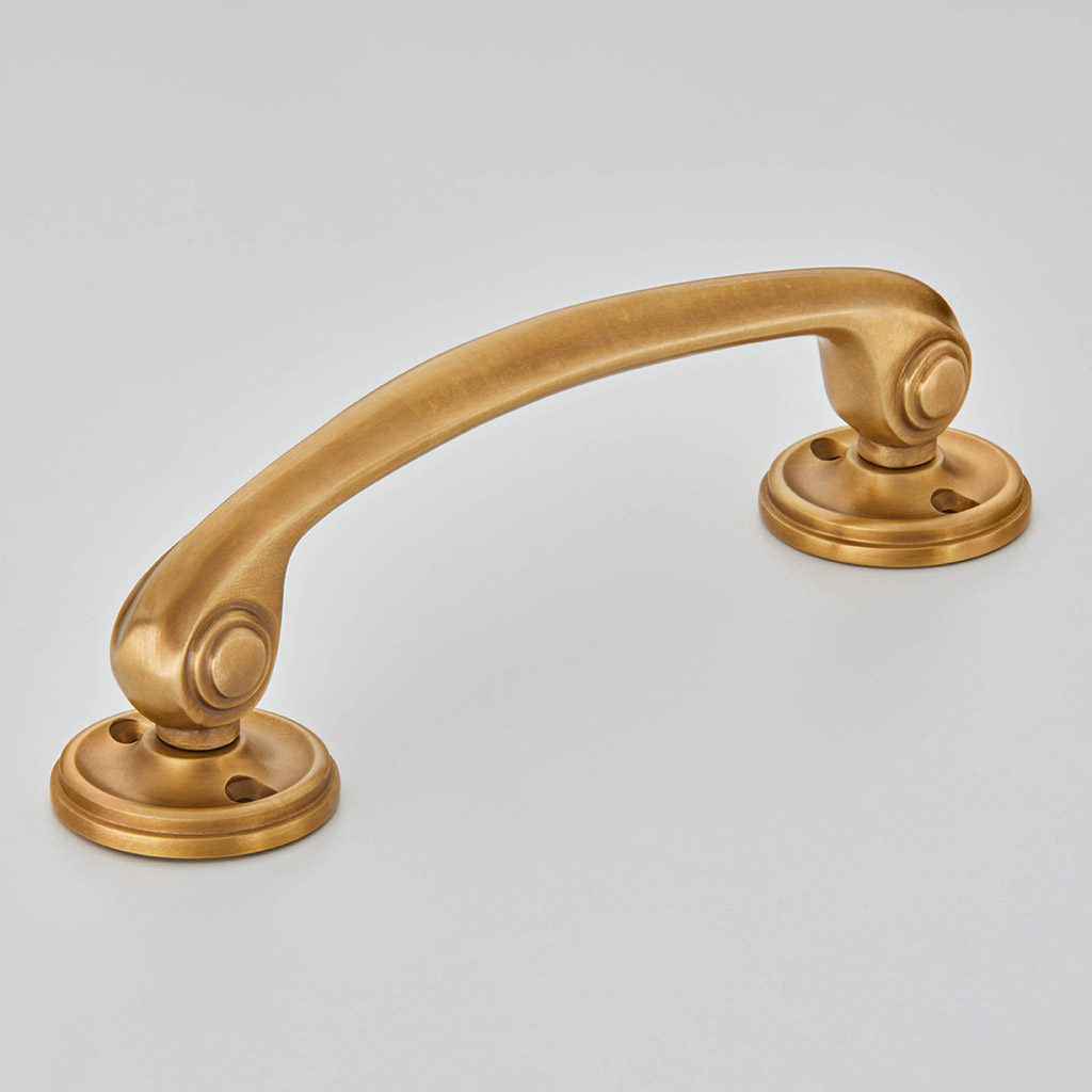 Grace Cabinet Handle with Roses